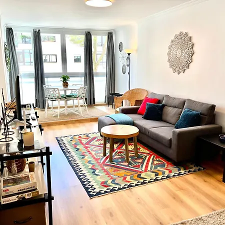 Апартаменты Guia Acacias *